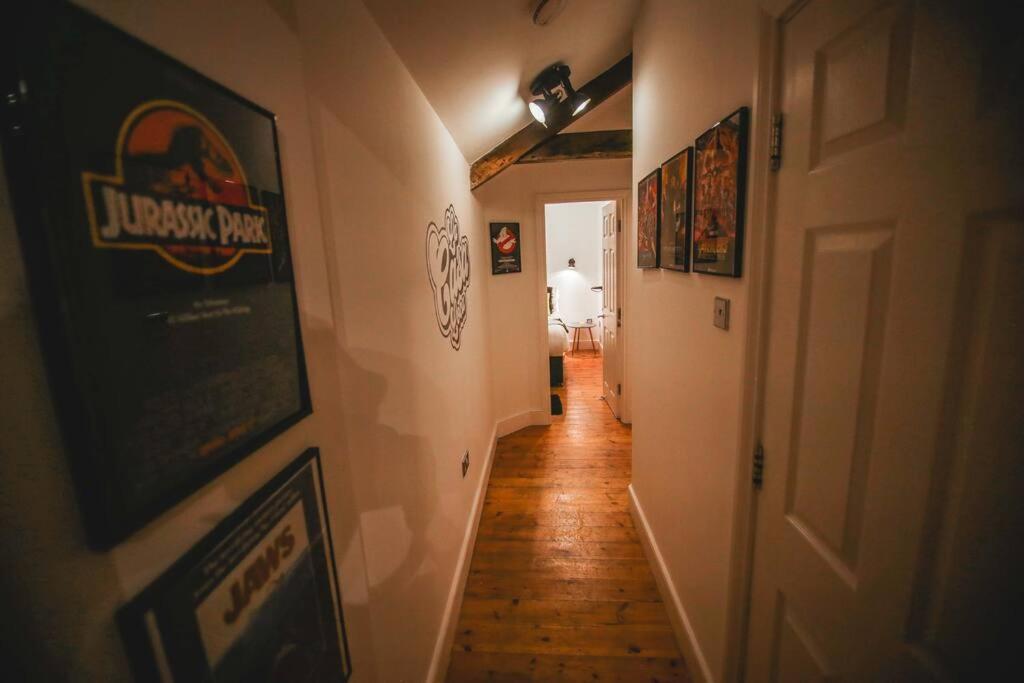 Games And Movies Lounge 7 Bed City Centre Apartment Newcastle upon Tyne Exterior foto