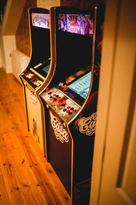 Games And Movies Lounge 7 Bed City Centre Apartment Newcastle upon Tyne Exterior foto